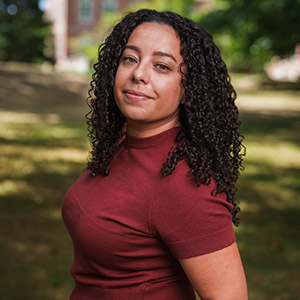 Karoline Goulart, UNH Admissions Counselor